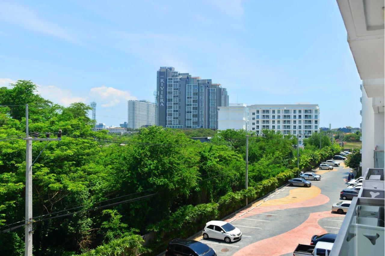 Amazon Residence Condominium Jomtien Beach Exterior photo